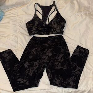 Gymshark sports bra and leggings set